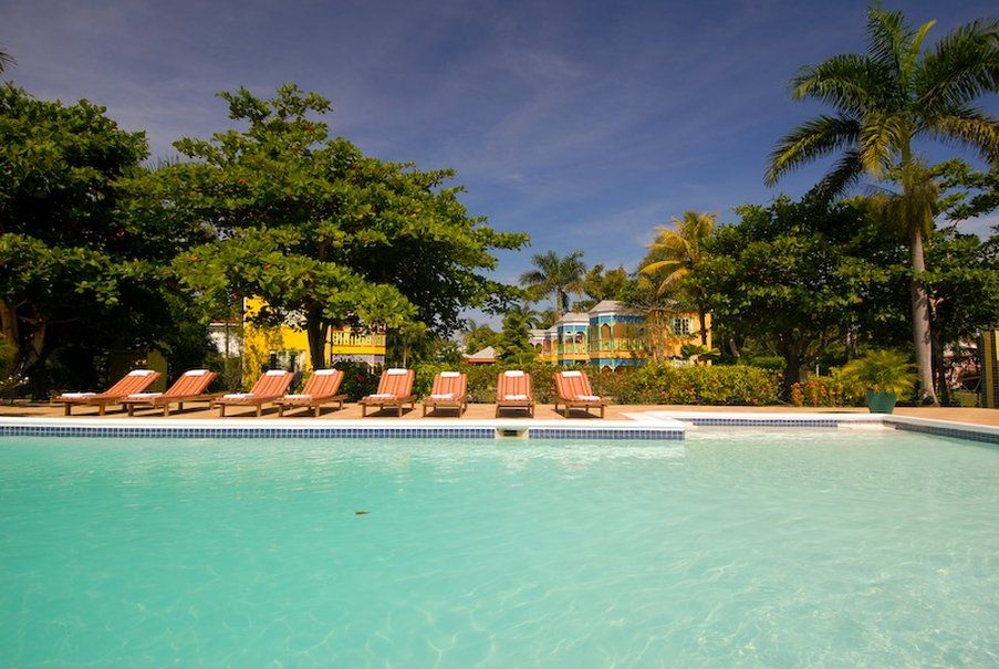 Grand Pineapple Beach Negril Hotel Exterior photo