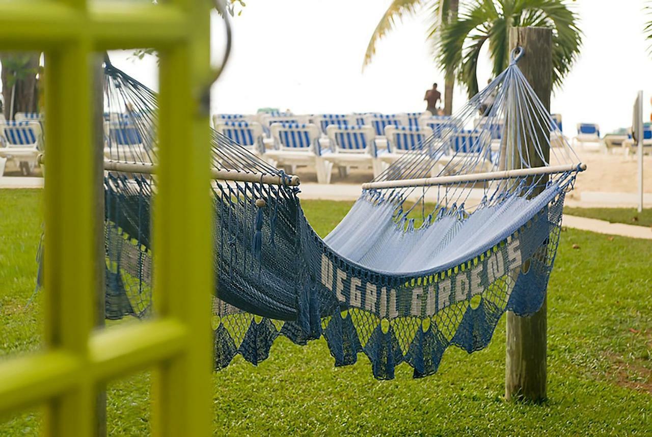 Grand Pineapple Beach Negril Hotel Facilities photo